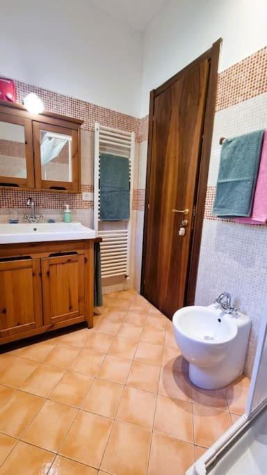 Apartamento Bee Freeride Bikers House Magliolo Exterior foto