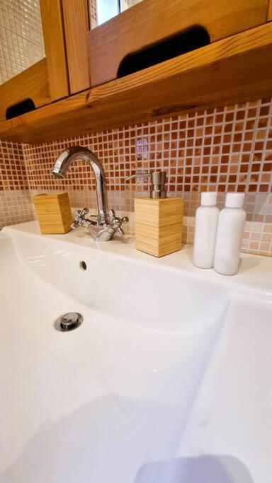 Apartamento Bee Freeride Bikers House Magliolo Exterior foto